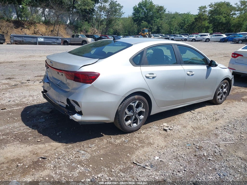 2019 Kia Forte LXS photo 4