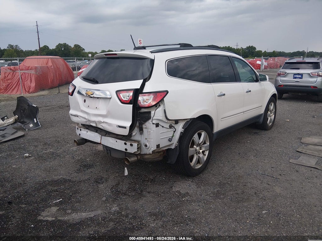 2017 Chevrolet Traverse Premier photo 4