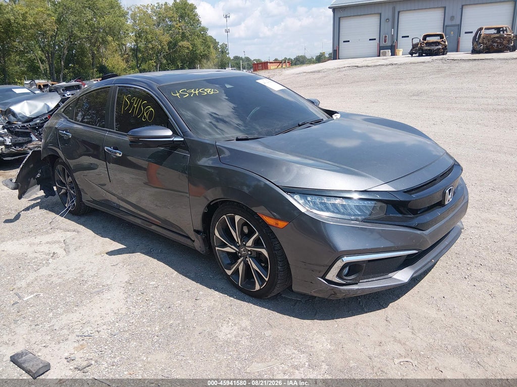 2019 Honda Civic Touring photo 1