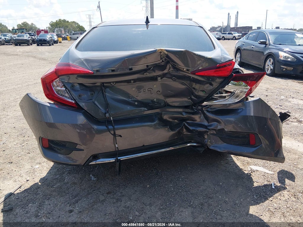 2019 Honda Civic Touring photo 6