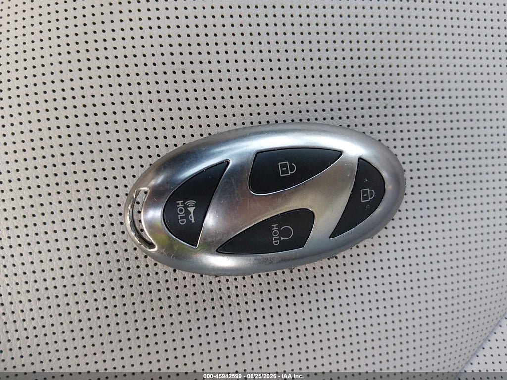 2025 Hyundai Tucson Limited photo 11