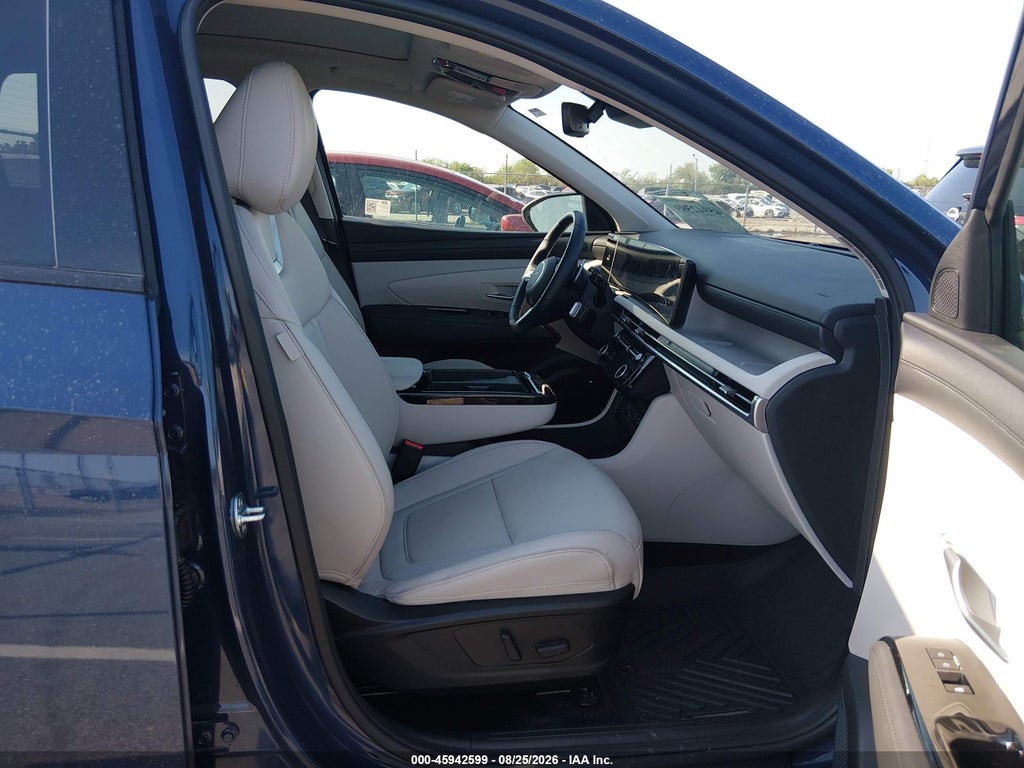 2025 Hyundai Tucson Limited photo 5