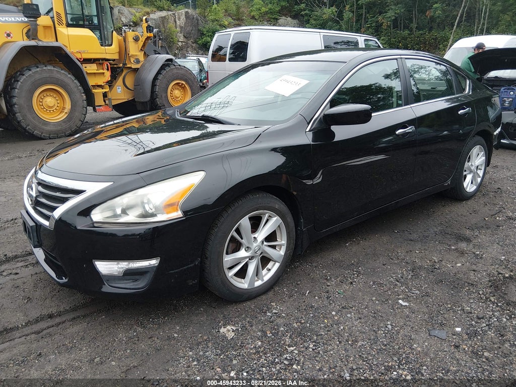 2014 Nissan Altima 2.5 SV photo 2