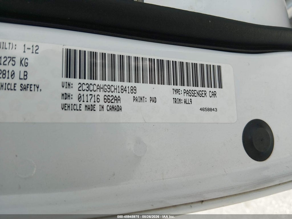 2012 Chrysler 300 Limited photo 9