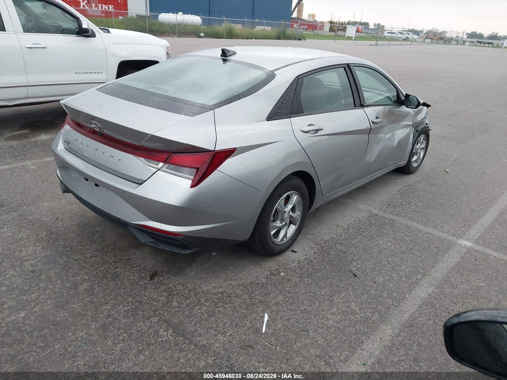 2021 Hyundai Elantra SE photo 4