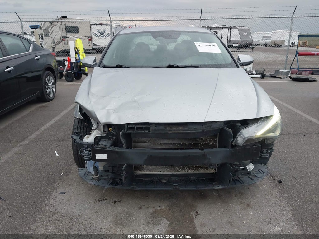 2021 Hyundai Elantra SE photo 6