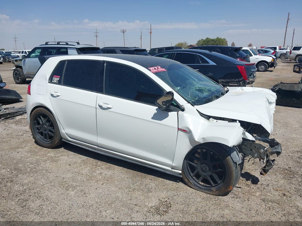 VOLKSWAGEN GOLF GTI 2020