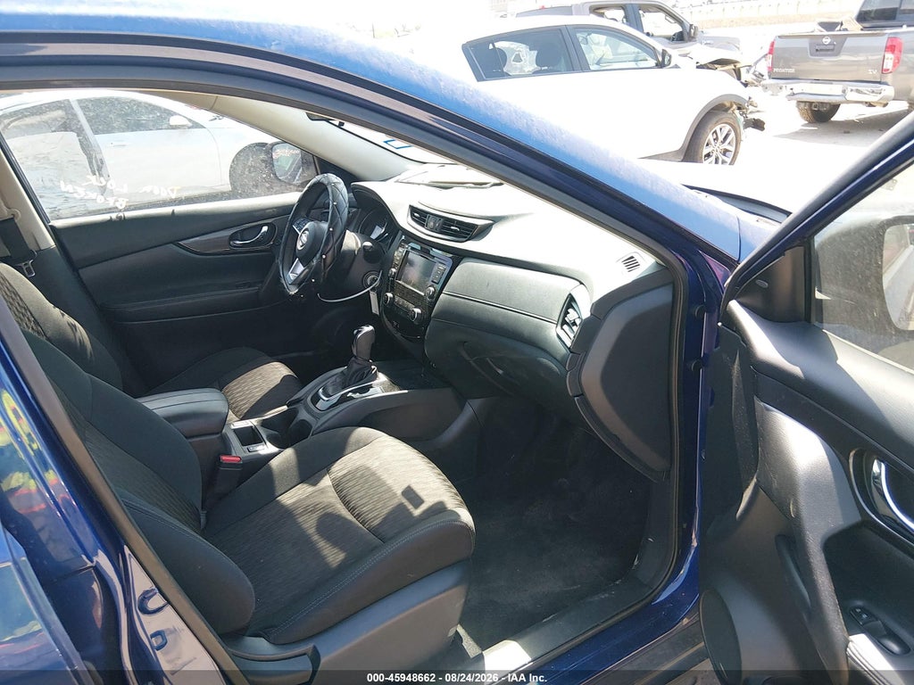 2019 Nissan Rogue S photo 5