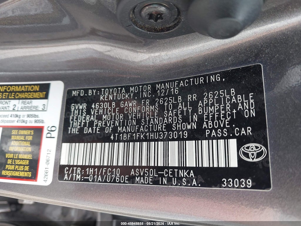 2017 Toyota Camry LE photo 9