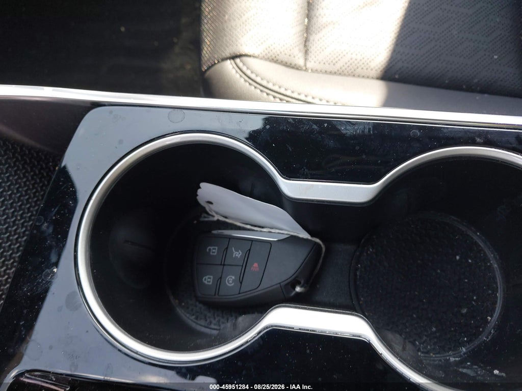 2025 Chevrolet Equinox AWD LT photo 11