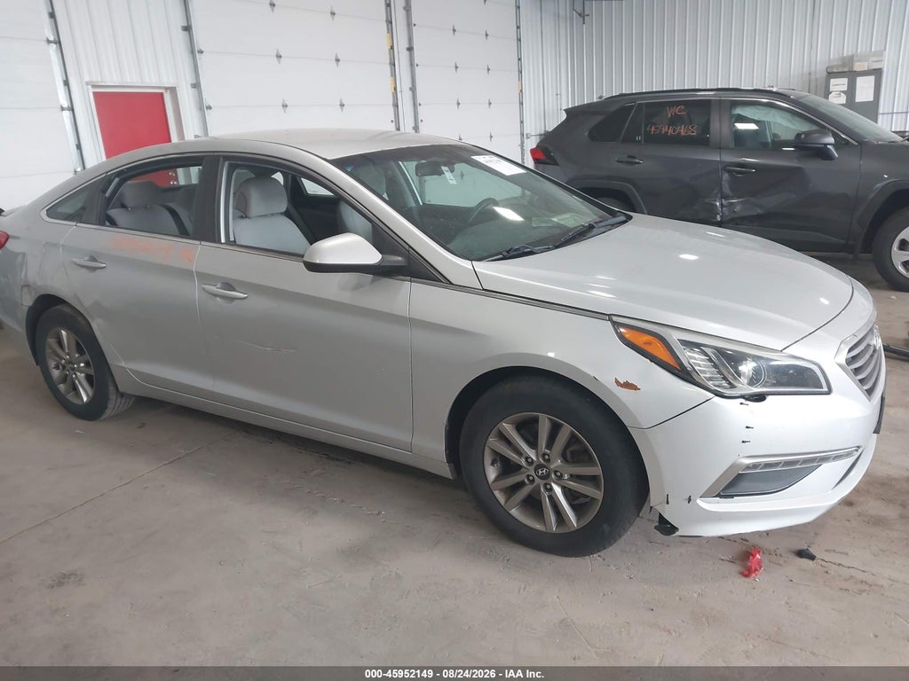 2015 Hyundai Sonata SE photo 6