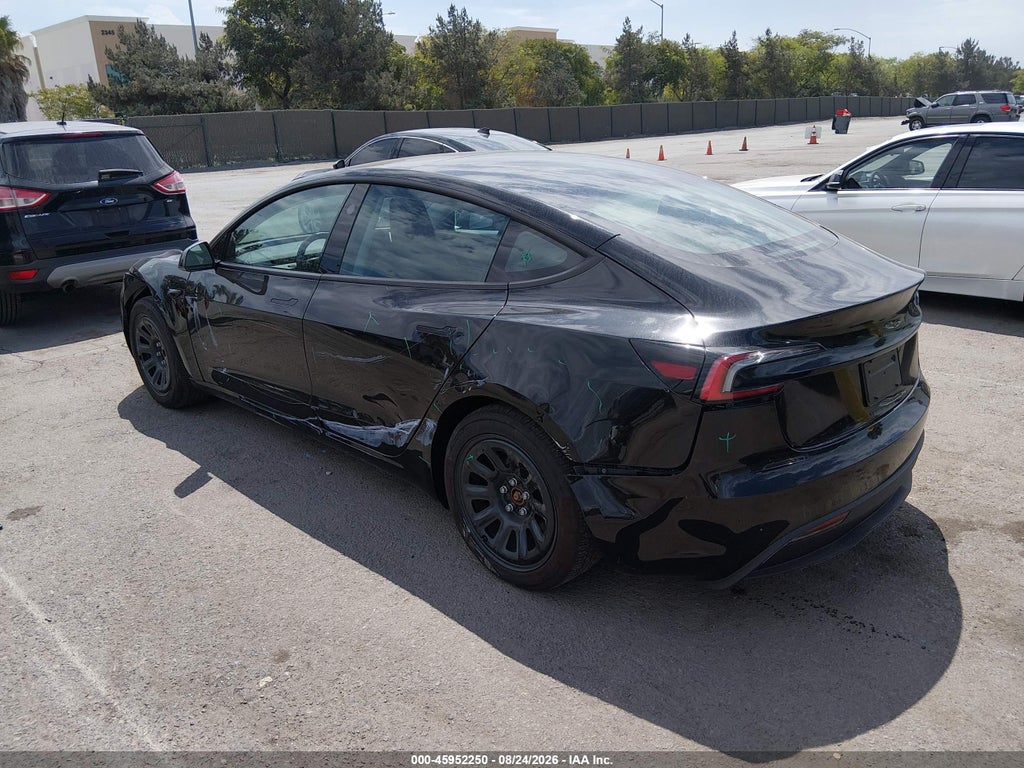2025 Tesla Model 3 Long Range Rear-Wheel Drive/Standard Rear-Wheel Drive photo 3