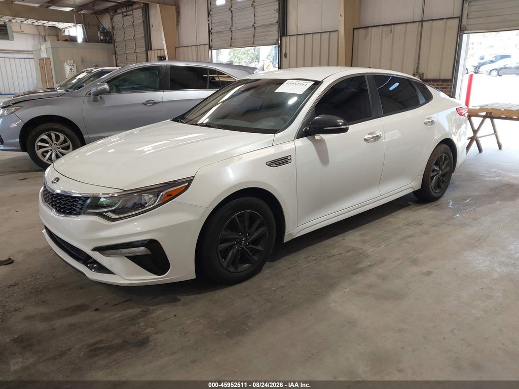 2020 Kia Optima LX photo 2