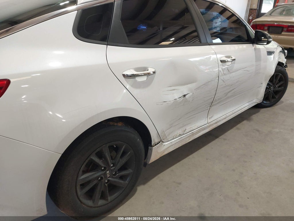 2020 Kia Optima LX photo 6