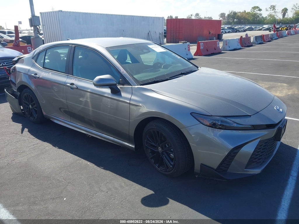 TOYOTA CAMRY 2026