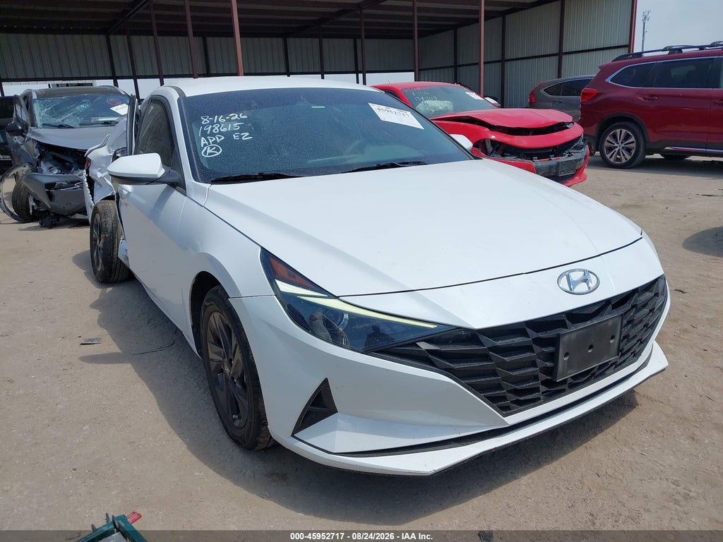 HYUNDAI ELANTRA 2022