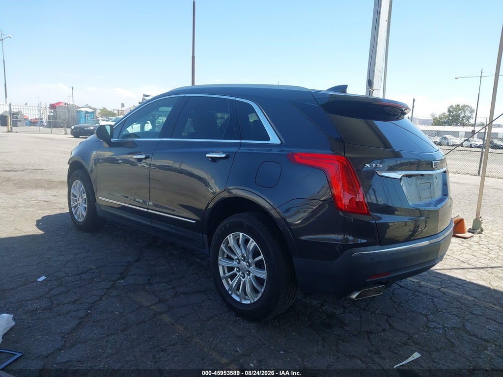 2019 Cadillac XT5 Standard photo 3