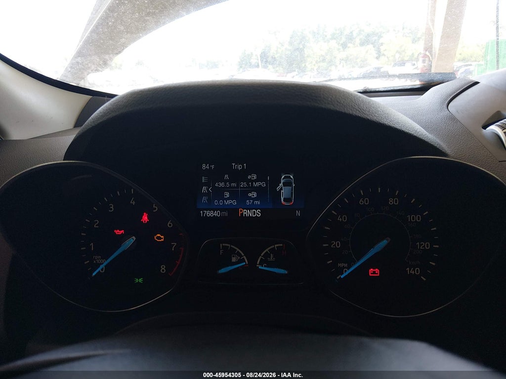 2018 Ford Escape SEL photo 7