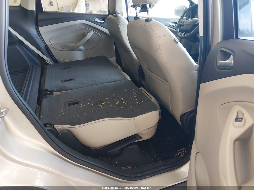 2018 Ford Escape SEL photo 8