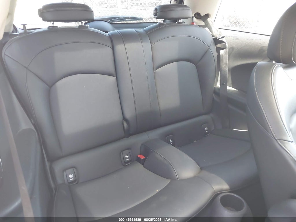 2019 Mini Hardtop Cooper S photo 8