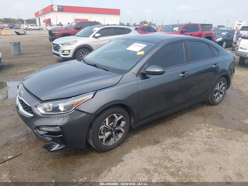 2019 Kia Forte LXS photo 2