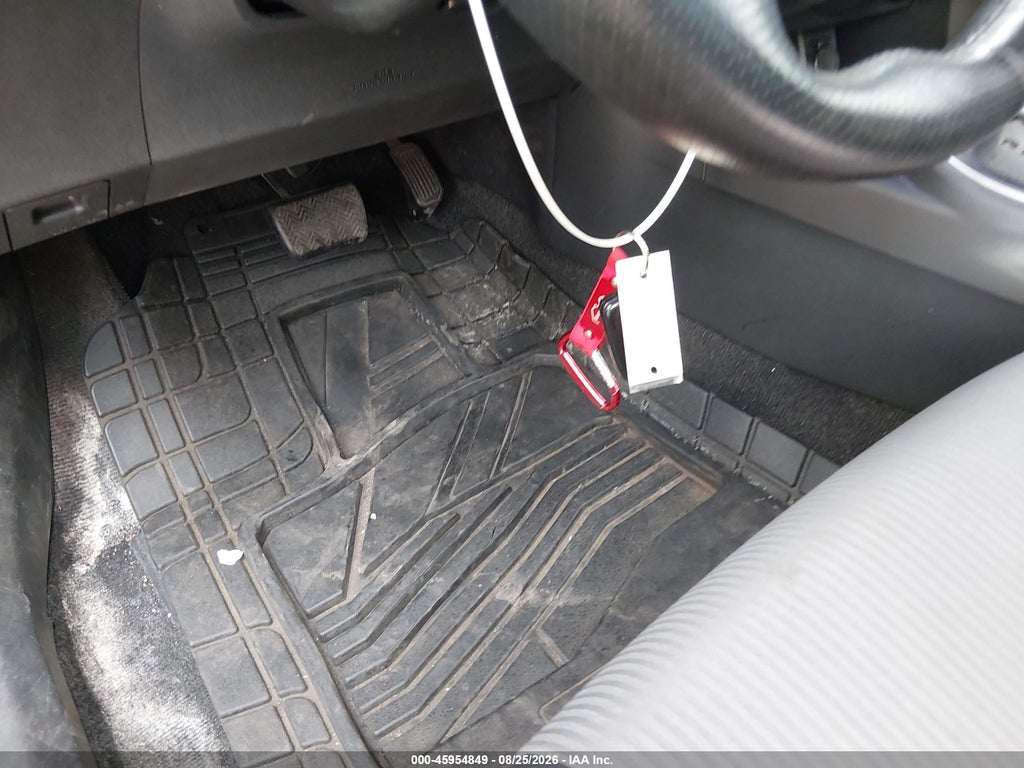 2016 Scion TC photo 11