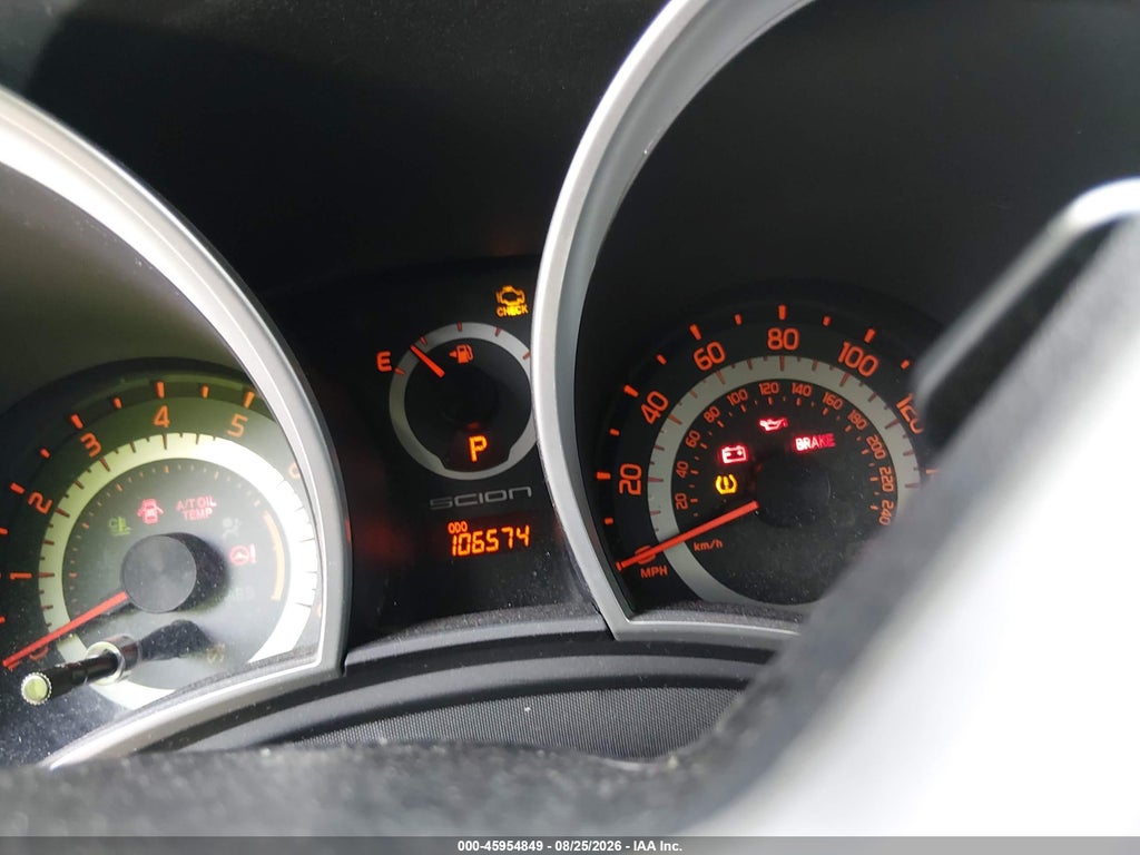 2016 Scion TC photo 7