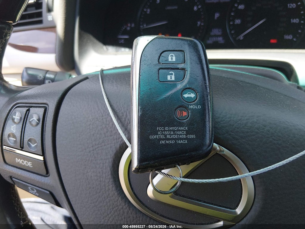 2014 Lexus LS 460 photo 11