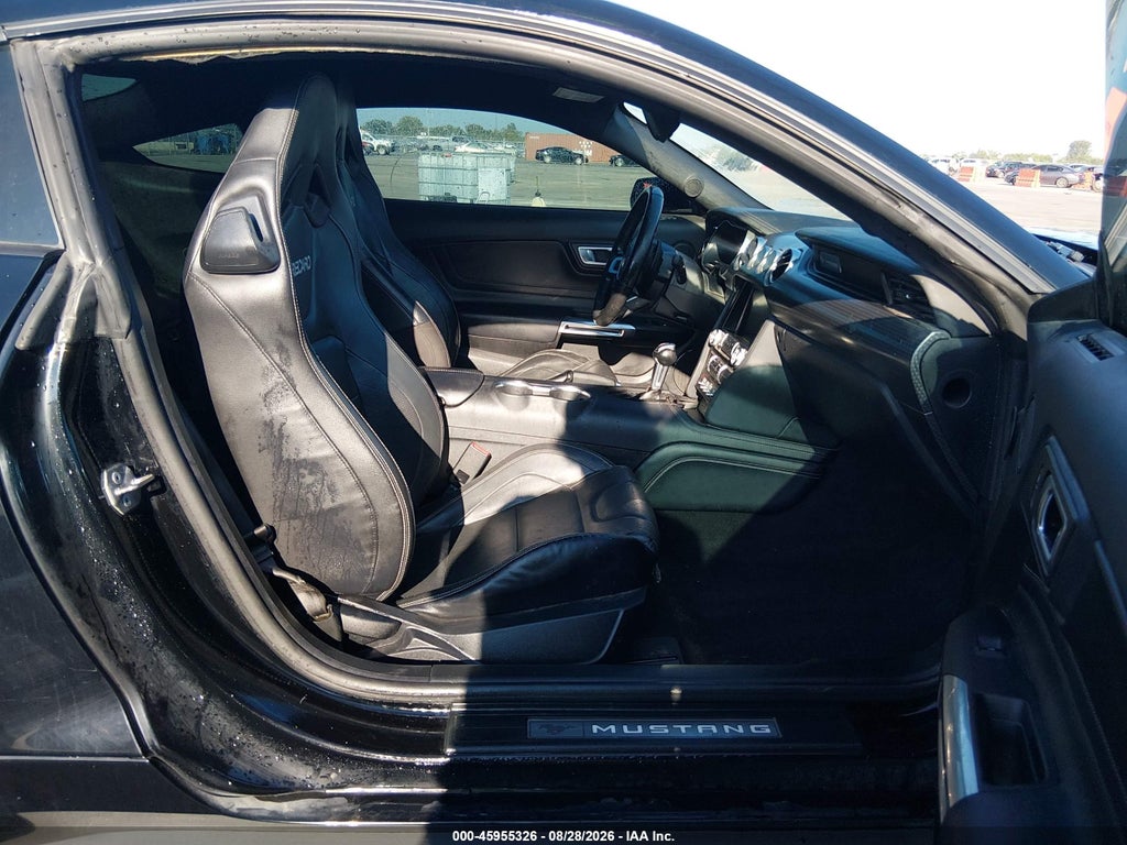 2022 Ford Mustang GT Premium Fastback photo 5