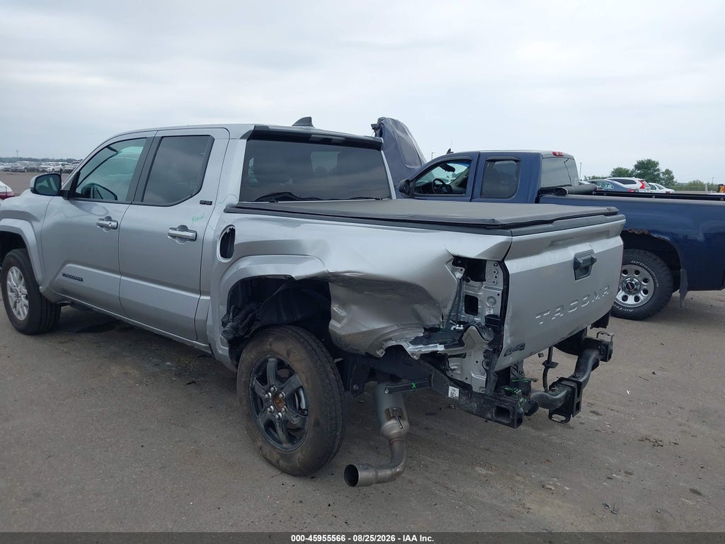 2025 Toyota Tacoma SR5 photo 3