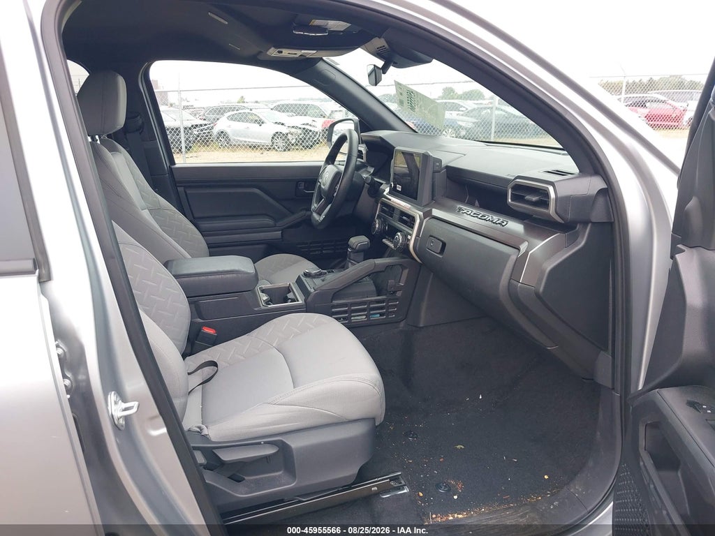 2025 Toyota Tacoma SR5 photo 5