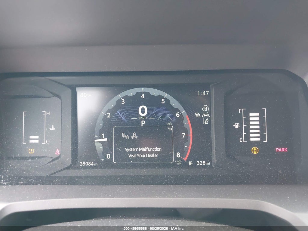 2025 Toyota Tacoma SR5 photo 7