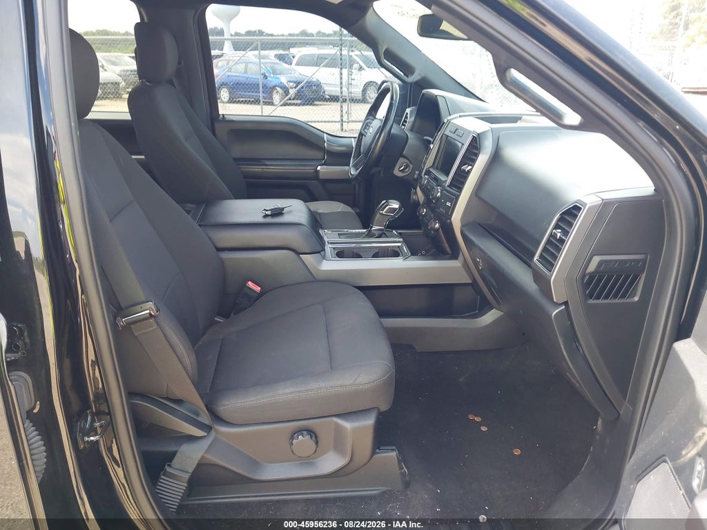 2019 Ford F-150 XLT photo 5