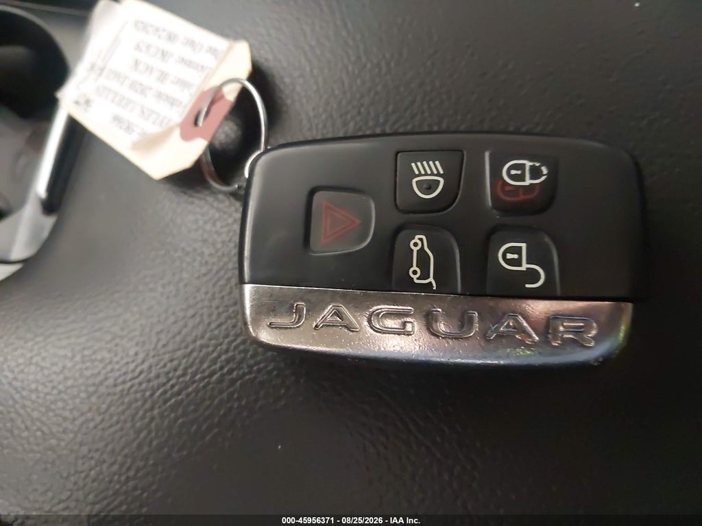 2020 Jaguar F-Pace Premium P250 AWD Automatic photo 11