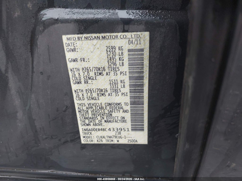 2011 Nissan Frontier SV photo 9