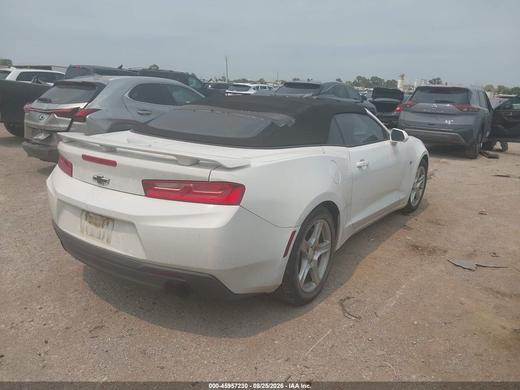 2018 Chevrolet Camaro 1LT photo 4