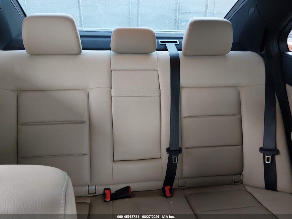 2013 Mercedes-Benz E 350 photo 8