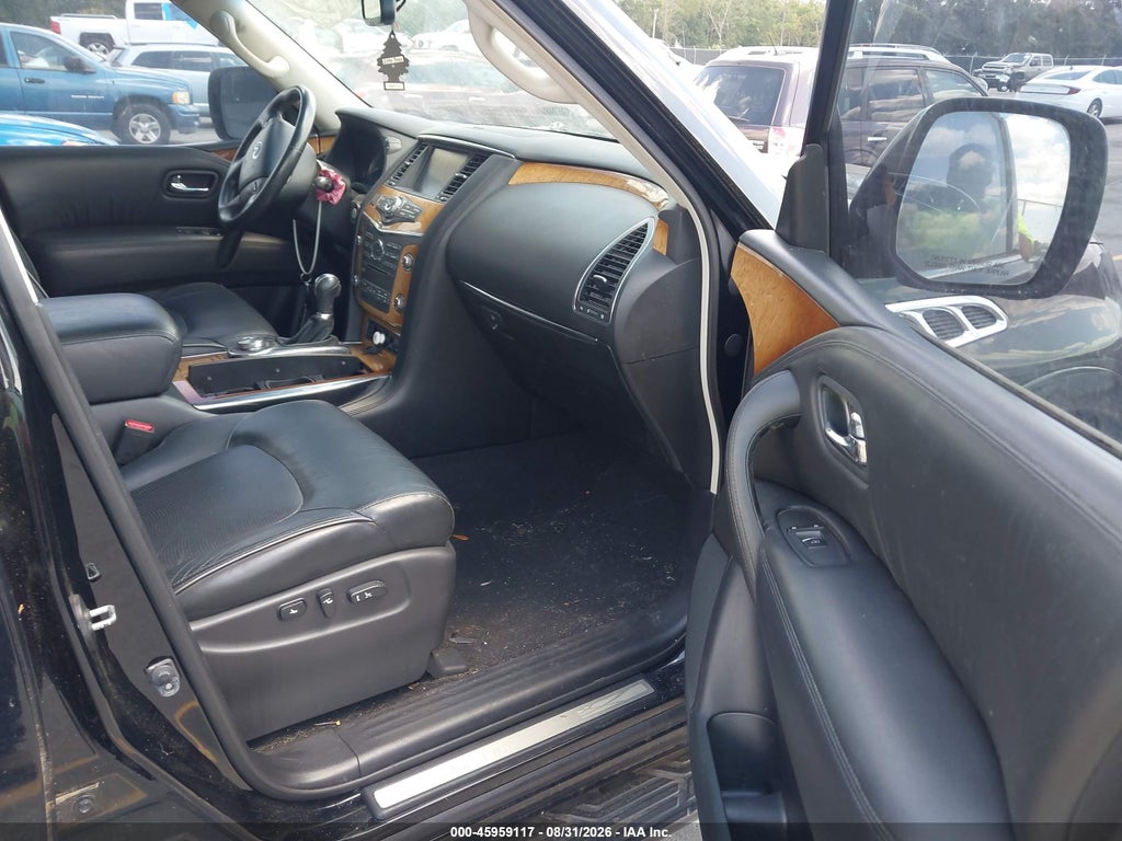 2014 Infiniti QX80 photo 5