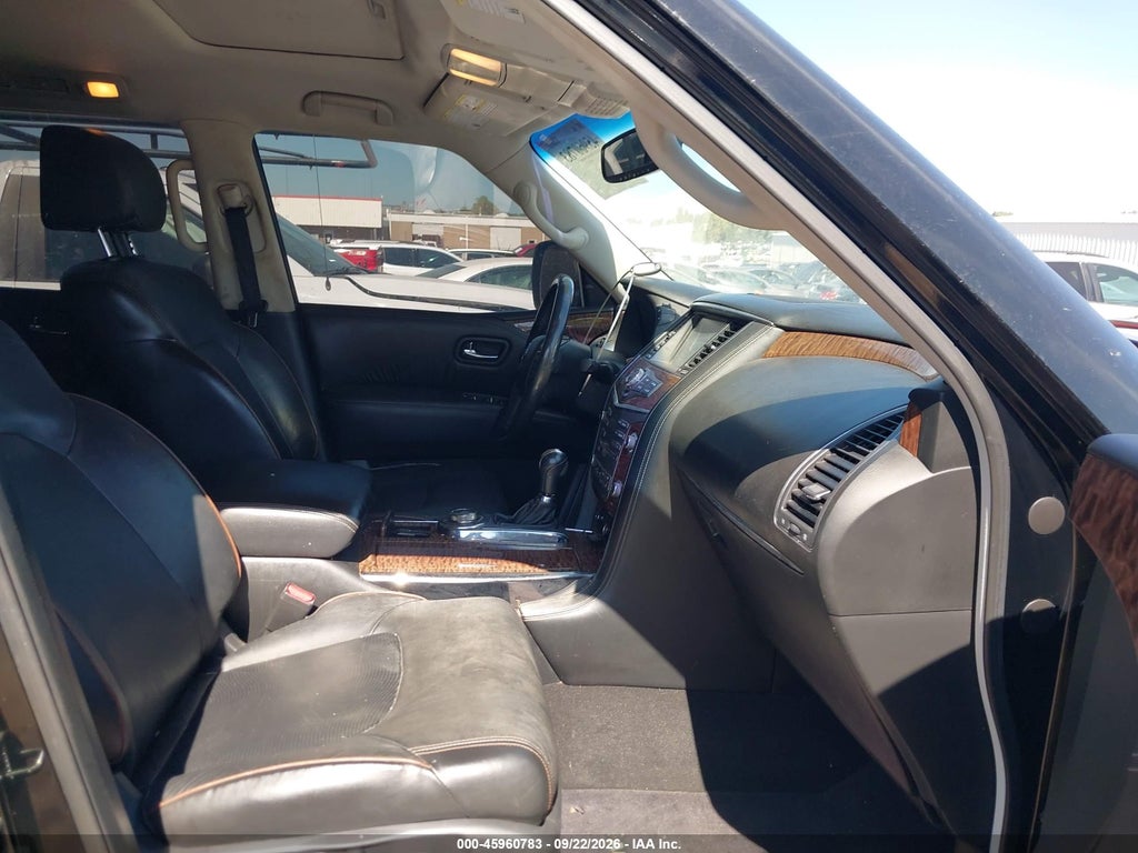 2017 Nissan Armada Platinum photo 5