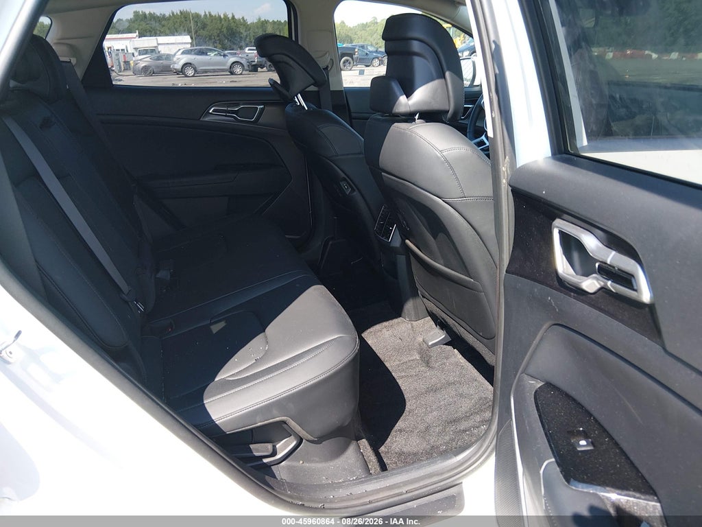 2025 Kia Sportage Hybrid EX photo 8