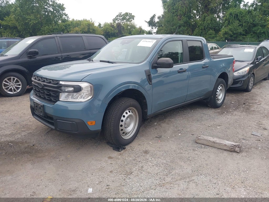 2022 Ford Maverick XL photo 2