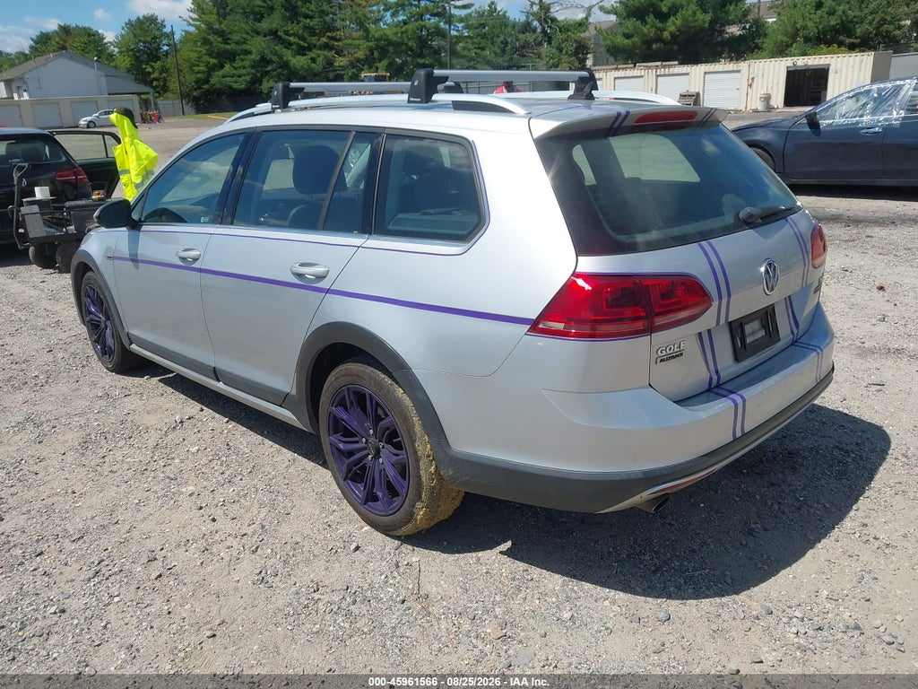 2017 Volkswagen Golf Alltrack TSI S/TSI SE/TSI SEL photo 3