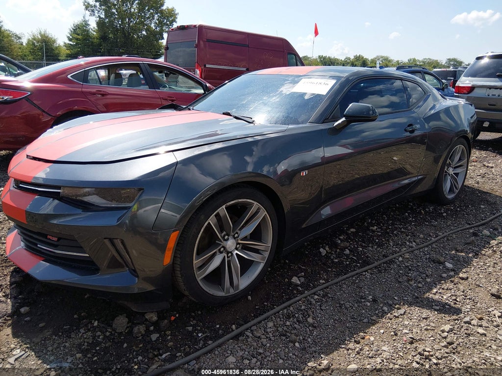 2018 Chevrolet Camaro 1LT photo 2