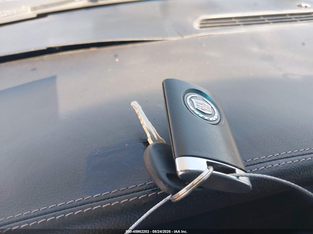 2012 Cadillac Escalade Hybrid Platinum Edition photo 11