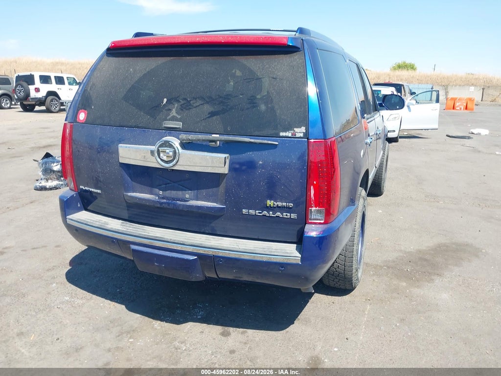 2012 Cadillac Escalade Hybrid Platinum Edition photo 4