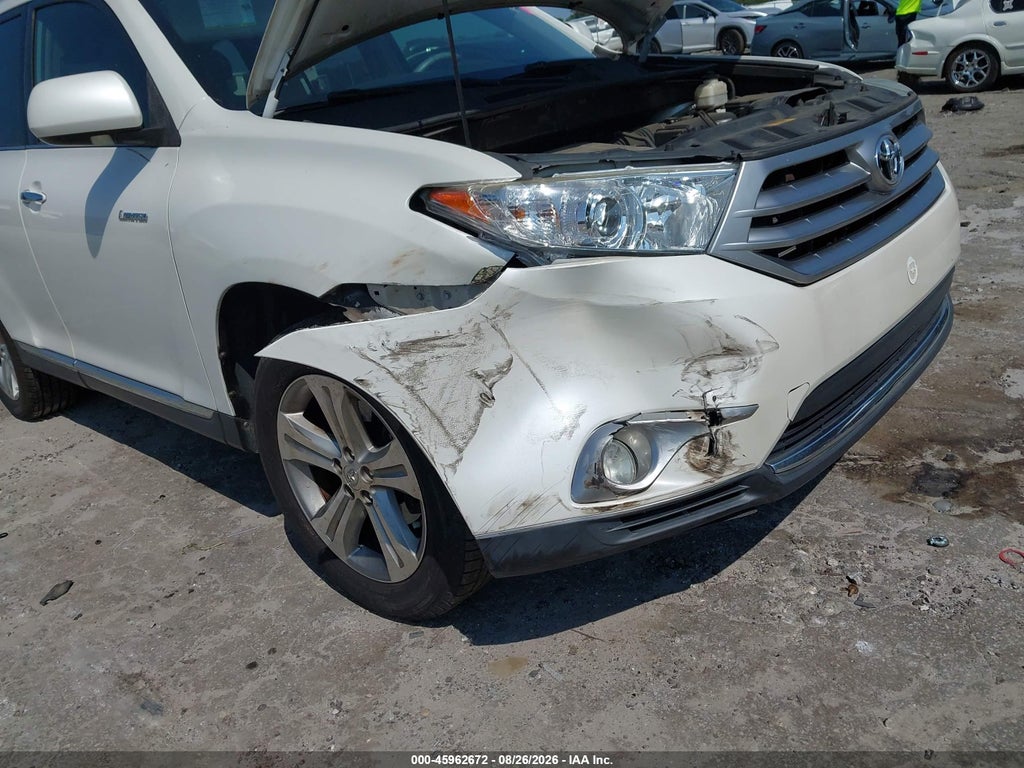 2013 Toyota Highlander Limited V6 photo 6