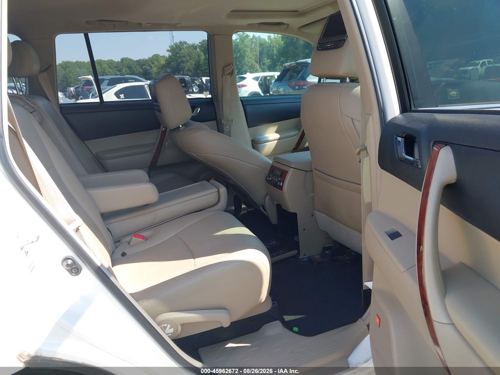 2013 Toyota Highlander Limited V6 photo 8