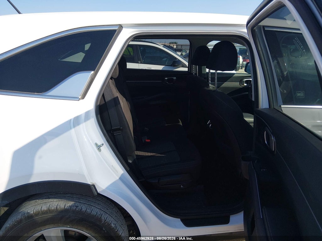 2021 Kia Sorento LX photo 8