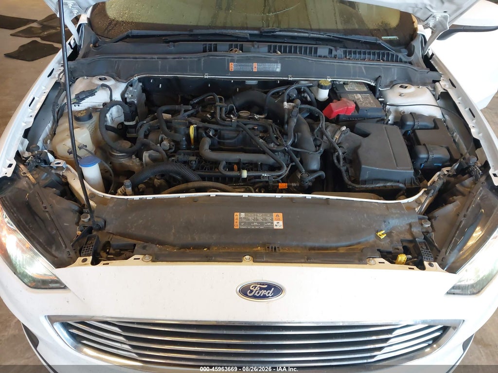 2020 Ford Fusion SE photo 10