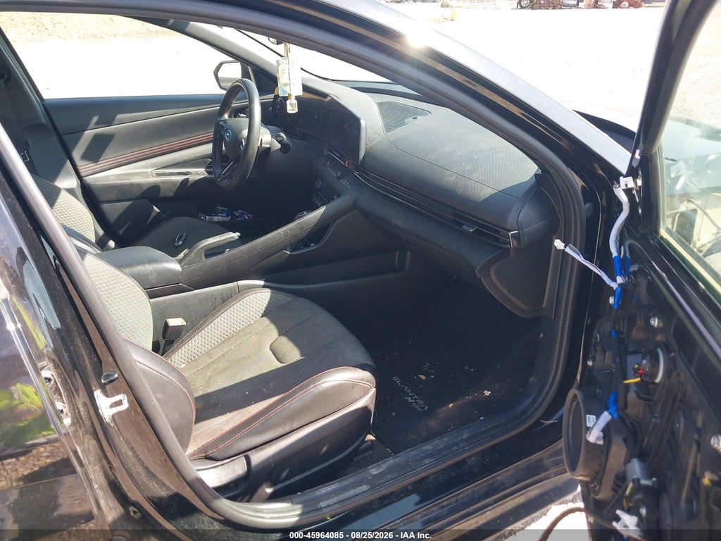 2023 Hyundai Elantra N Line photo 5